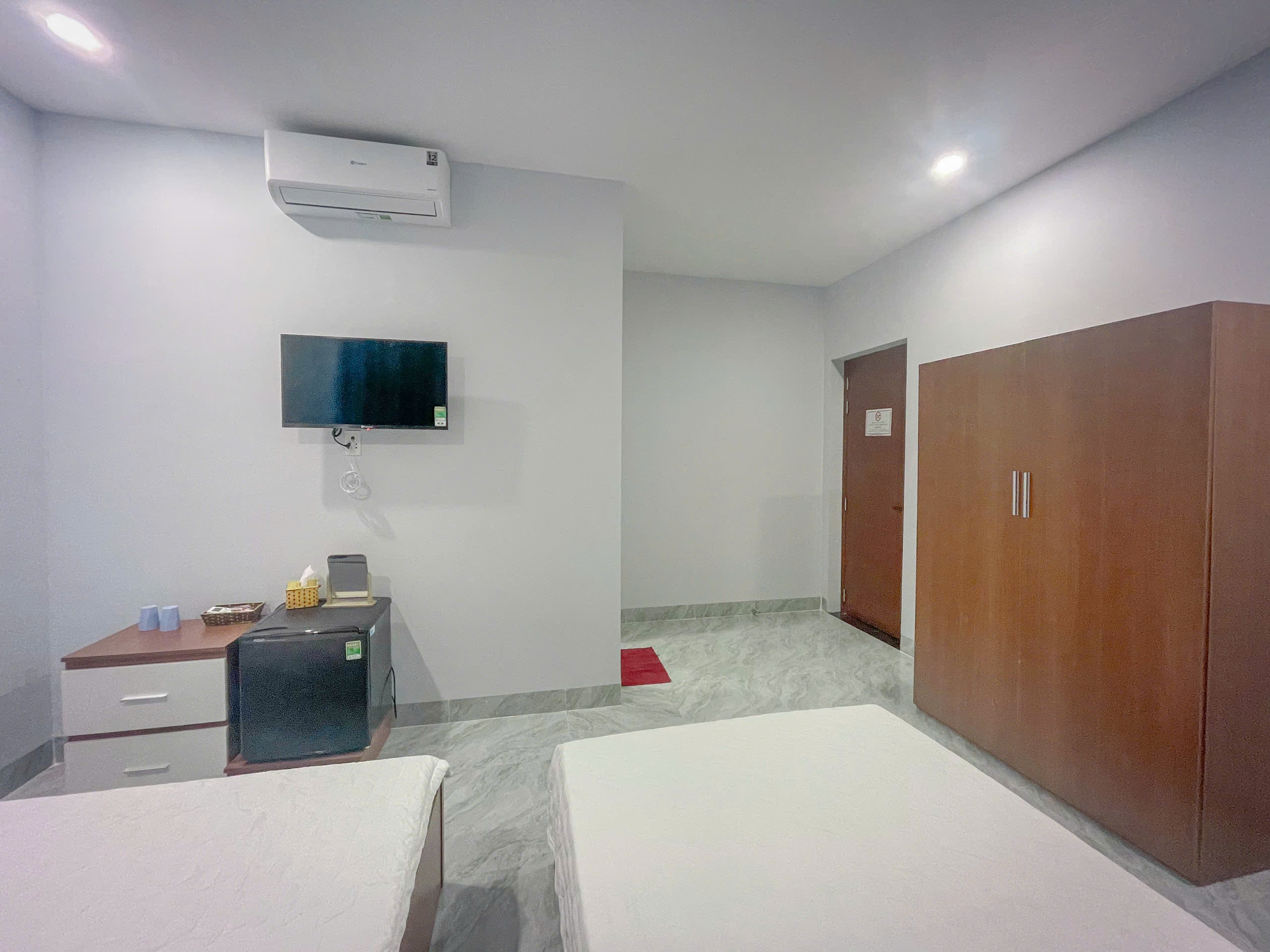 Phòng đôi nhà nghỉ kim mau vị thanh